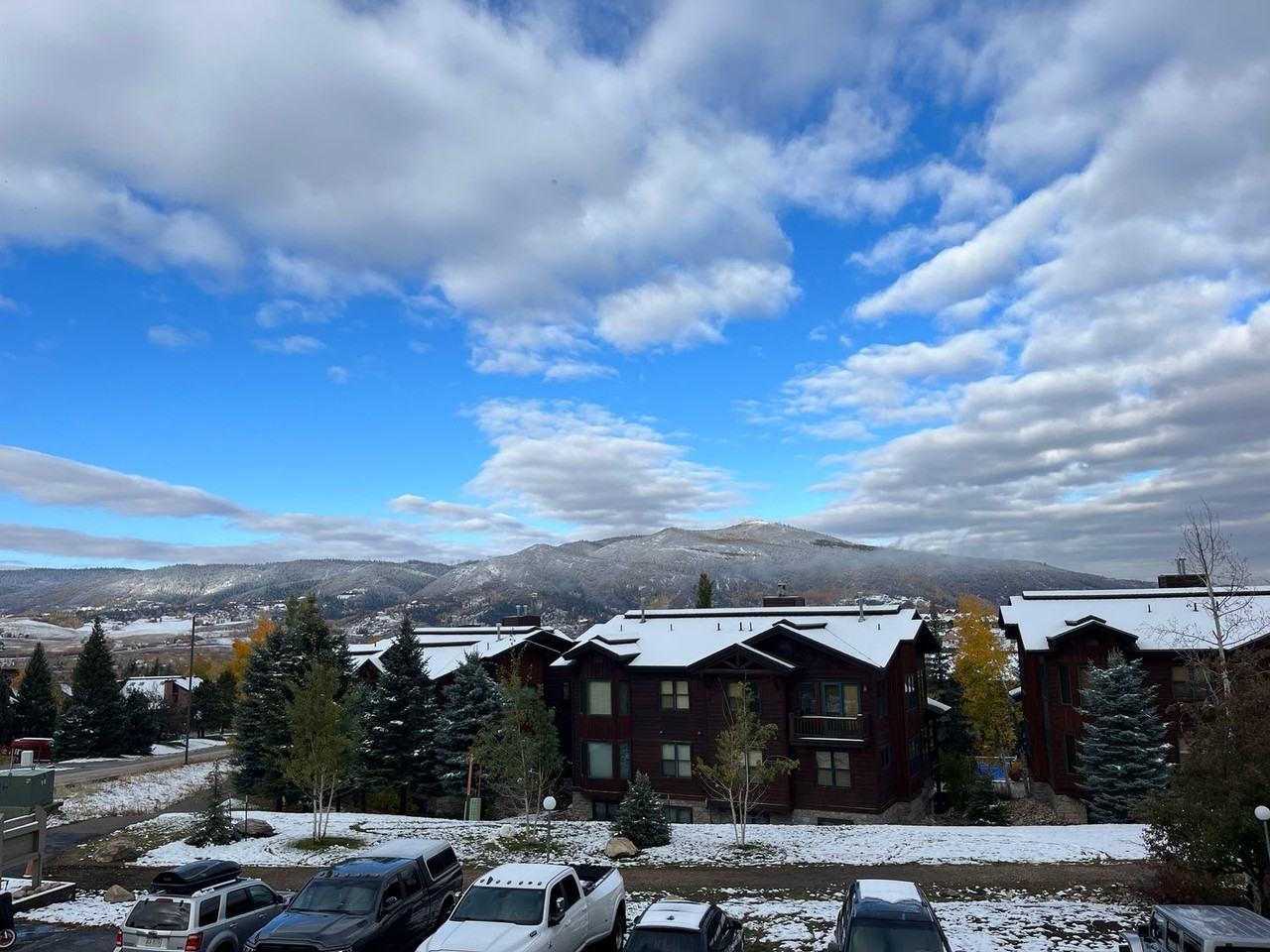 Thunder Mountain Condominums - Photo 4 of 9