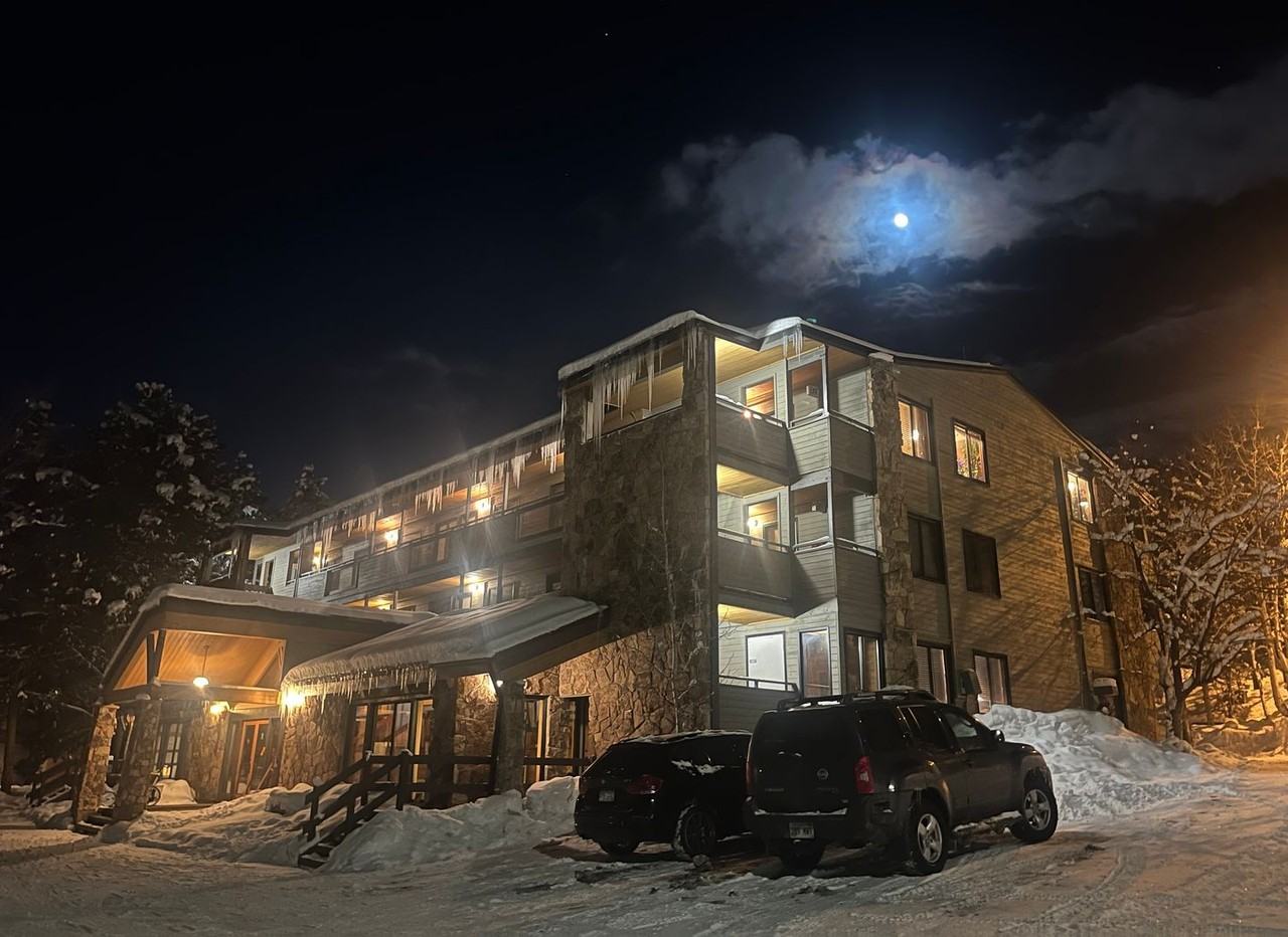 Thunder Mountain Condominums - Photo 7 of 9