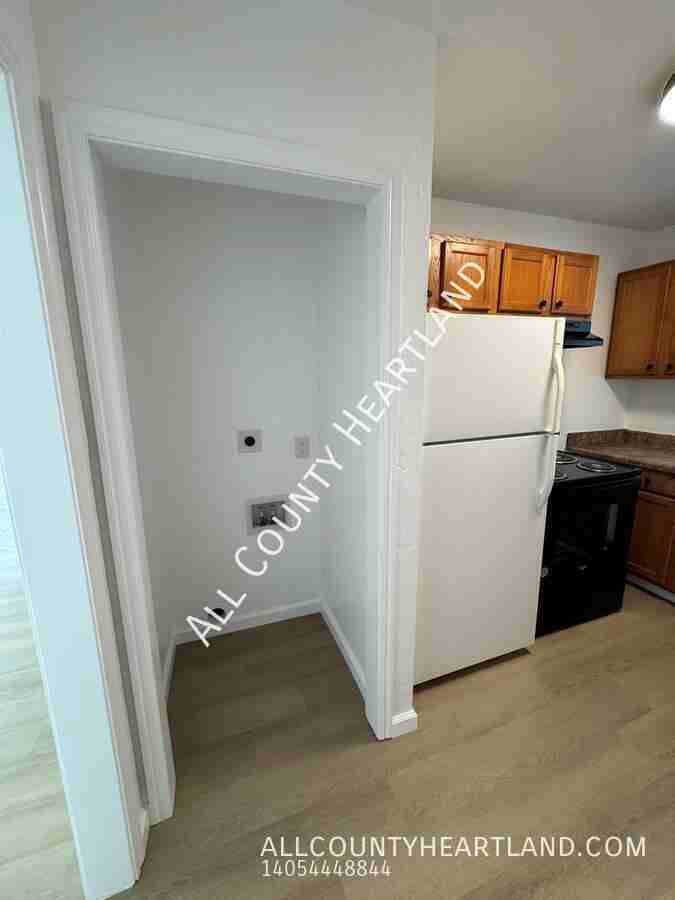 1700 N Kelham Ave - Photo 7 of 11