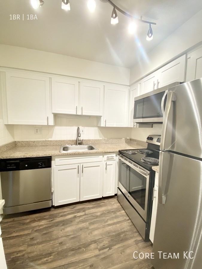 3633 Walnut St #108 - Photo 4 of 13