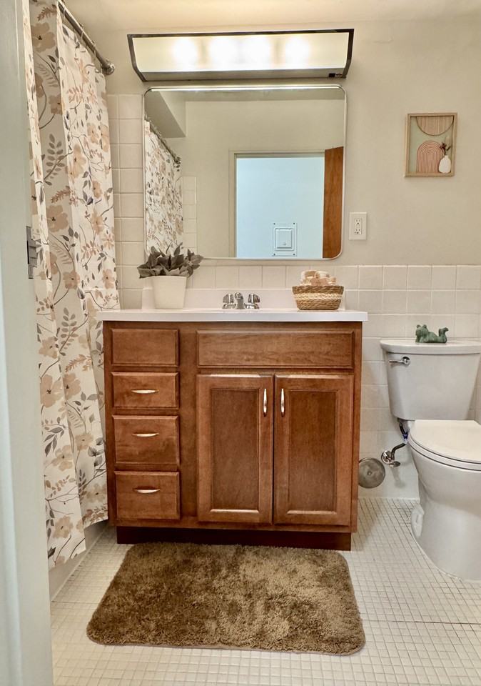 500 2nd St #B6 - Photo 3 of 6