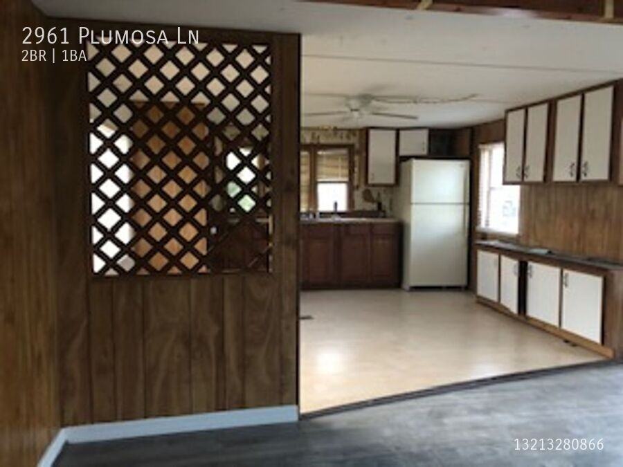 2961 Plumosa Ln - Photo 4 of 15