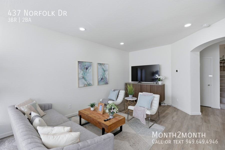 437 Norfolk Dr - Photo 4 of 50