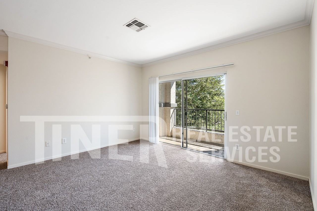 701 Gibson Dr #1726 - Photo 7 of 24