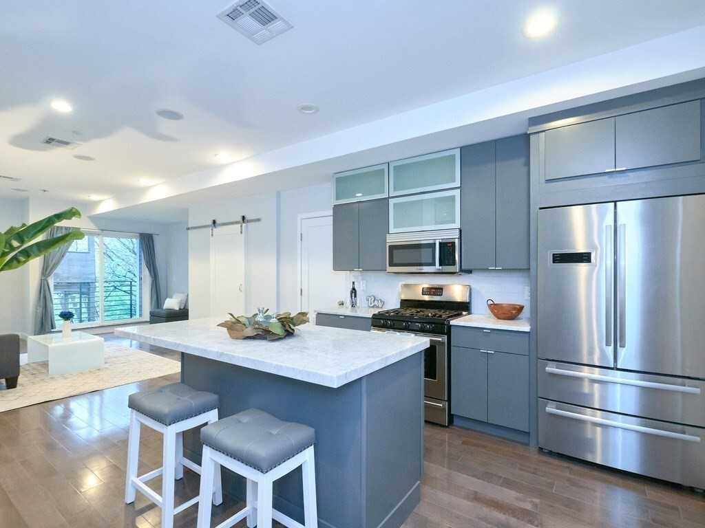 186 Paris St #5 - Photo 3 of 24