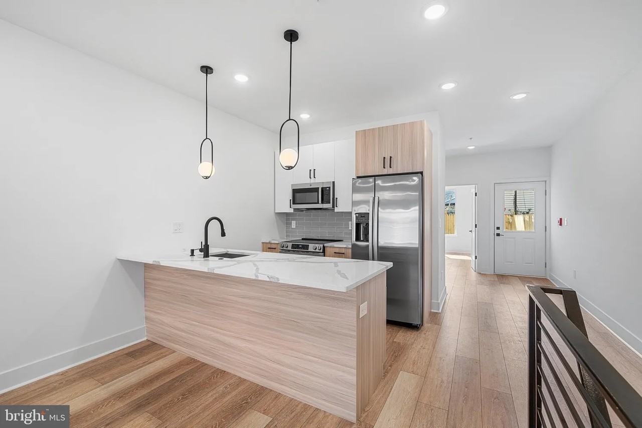 1216 N 28th St #1 - Photo 6 of 27