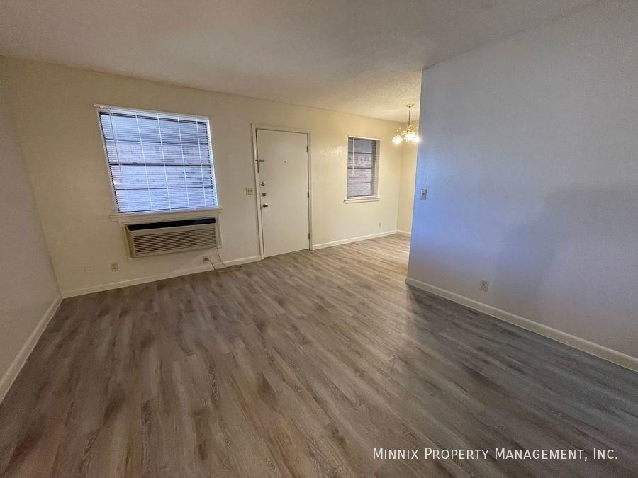 500 4th Ave #09 - Photo 2 of 20