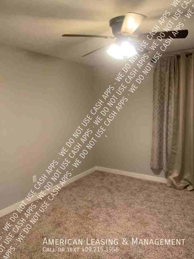 109 Frankens St - Photo 7 of 10