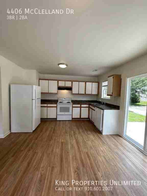 4406 Mcclelland Dr - Photo 3 of 15