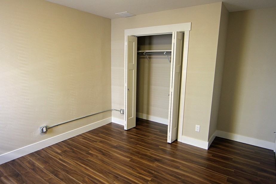 623 S Wolcott St #315 - Photo 4 of 8