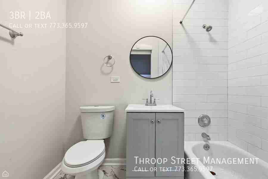 6134 S Vernon Ave Apt 1s - Photo 5 of 13
