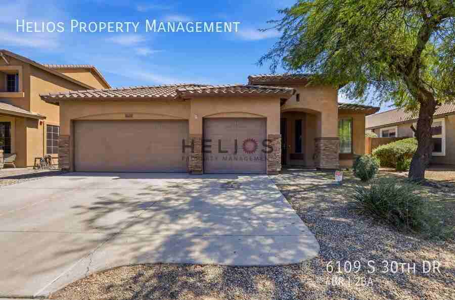 6109 S 30th Dr - Photo 2 of 37