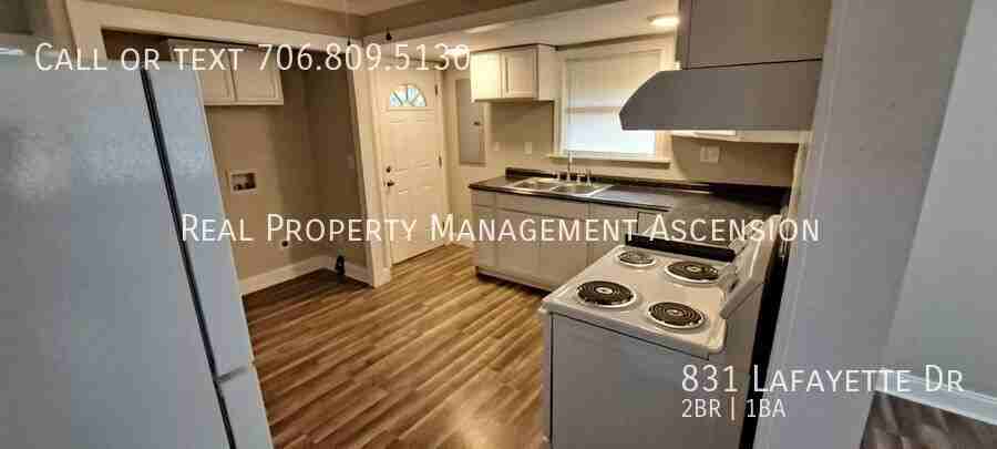 831 Lafayette Dr - Photo 6 of 27