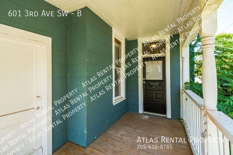 601 3rd Ave Sw #B - Photo 4 of 27