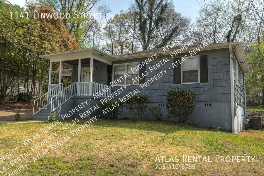 1141 Linwood St - Photo 2 of 12