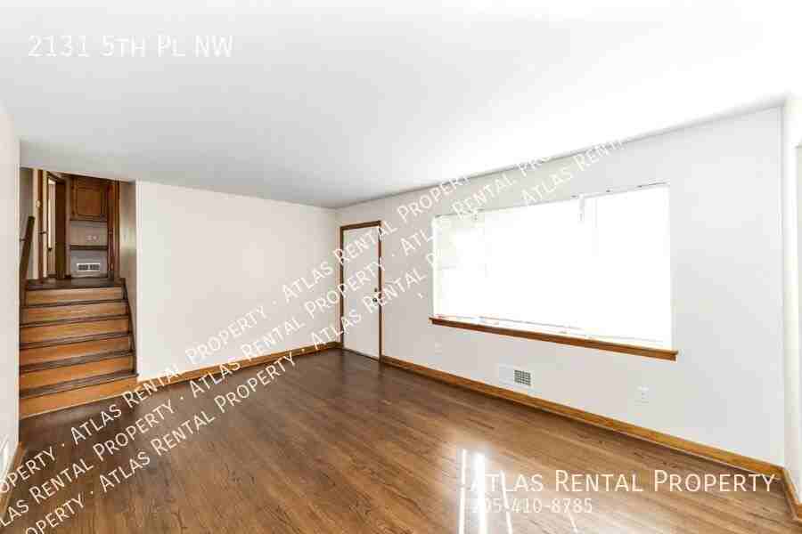 2131 5th Pl Nw - Photo 3 of 15