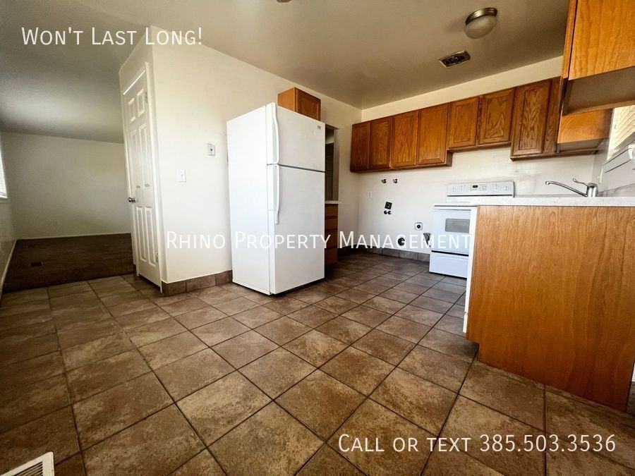 43 S 300 W - Photo 2 of 10