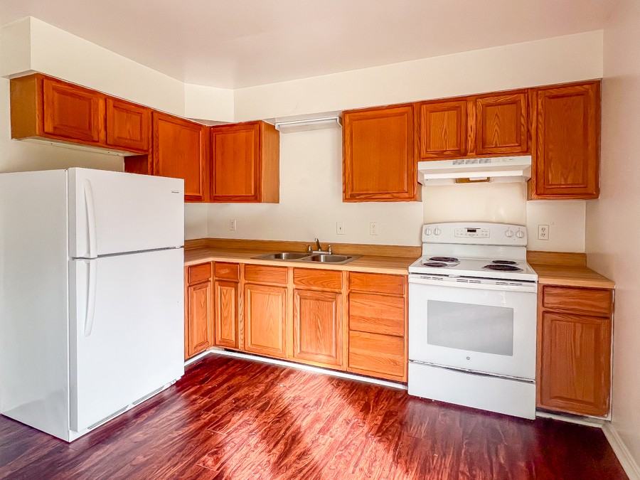 496 Lancaster Creek Dr #NA - Photo 3 of 15