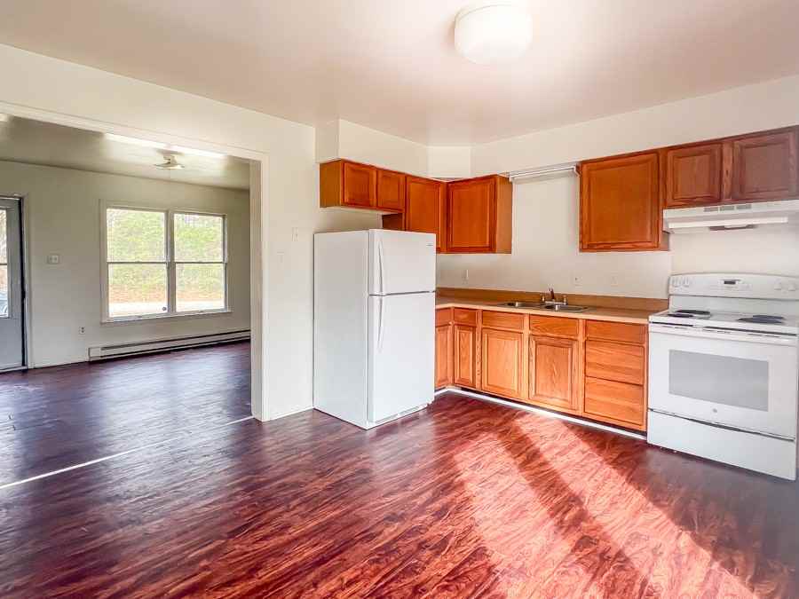 496 Lancaster Creek Dr #NA - Photo 5 of 15