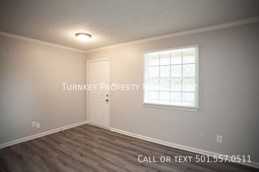 9101 N Rodney Parham Rd #13 - Photo 4 of 8