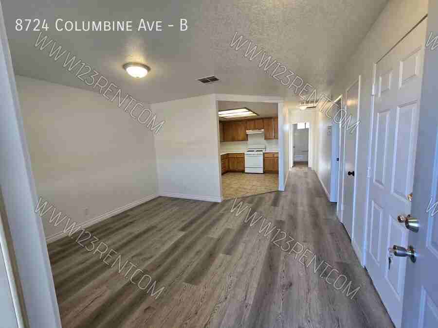 8724 Columbine Ave #B - Photo 2 of 19