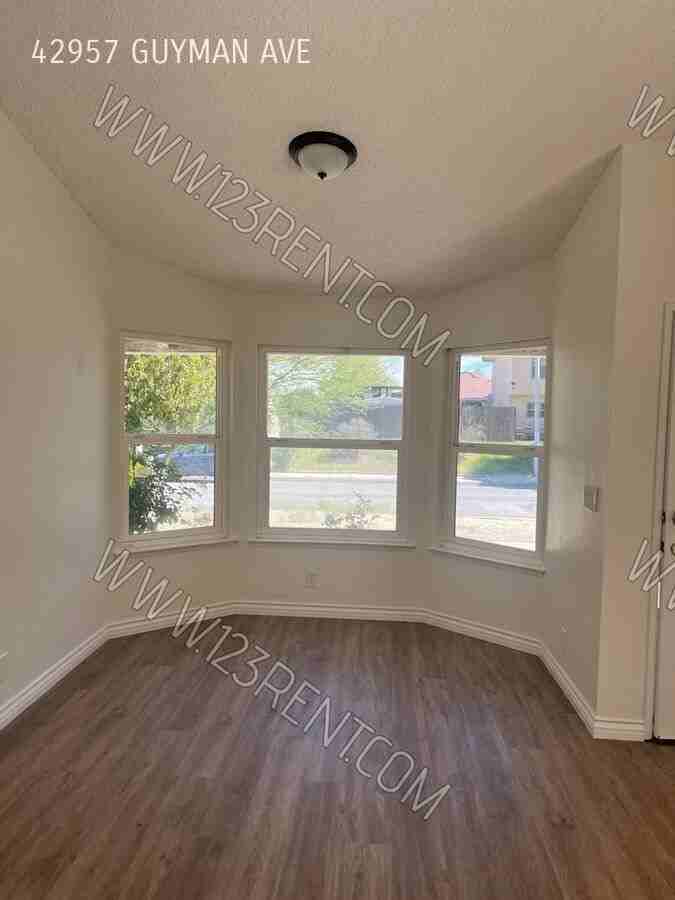 42957 Guyman Ave - Photo 2 of 19