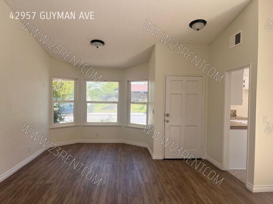 42957 Guyman Ave - Photo 5 of 19