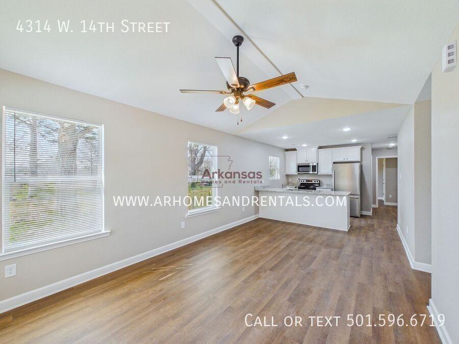 4314 W 14th St - Photo 3 of 12