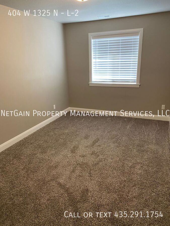 404 W 1325 N #L2 - Photo 5 of 6