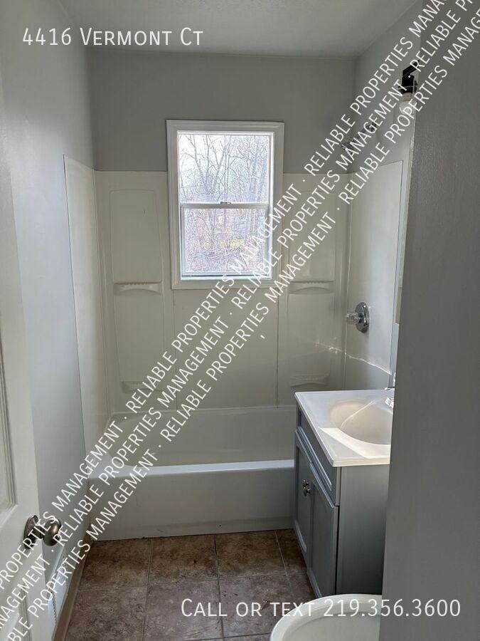 4416 Vermont Ct - Photo 7 of 9