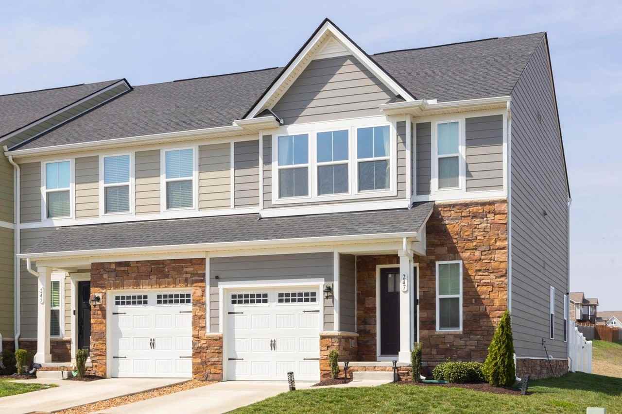 247 Pryor Dr - Photo 2 of 43