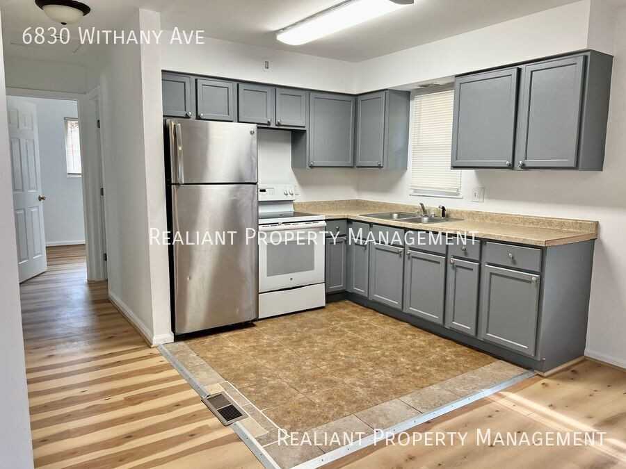 6830 Withany Ave - Photo 4 of 14