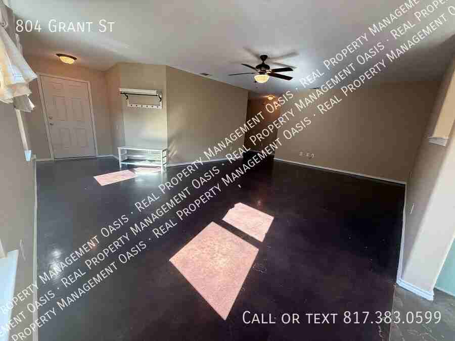 804 Grant St - Photo 3 of 15