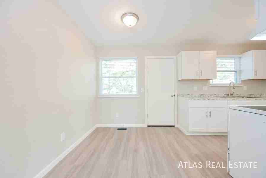 11403 E Ellsworth Pl - Photo 5 of 24