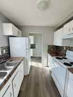 featured image of 2472 Woodhill Dr