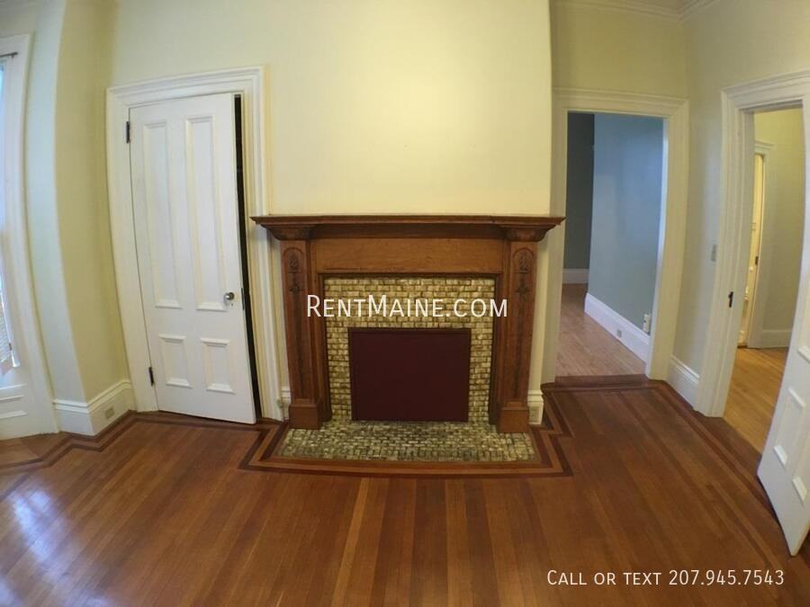 269 French St #A - Photo 7 of 12