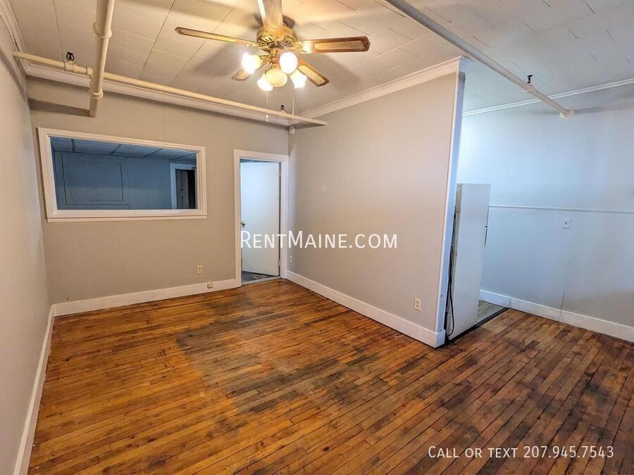 569 Hammond St #2 - Photo 2 of 19