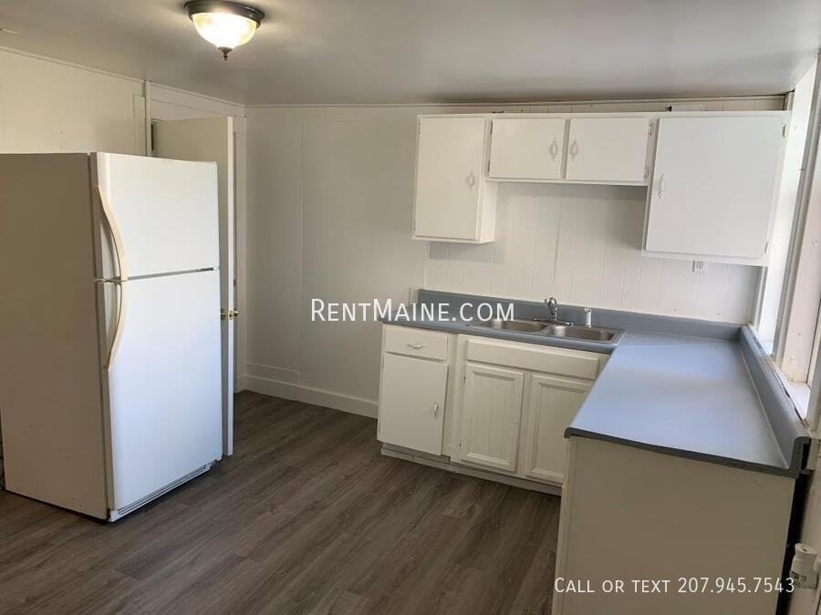 97 Center St #2 - Photo 2 of 14