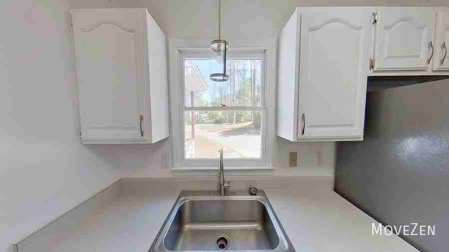 4711 Highview Pl - Photo 5 of 48