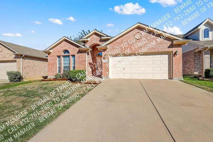 2021 Haylee Dr - Photo 2 of 50