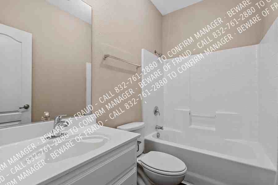 2021 Haylee Dr - Photo 3 of 50