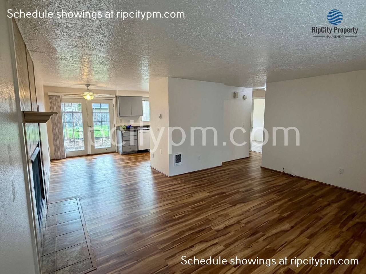 11837 Se Gladstone St - Photo 3 of 20