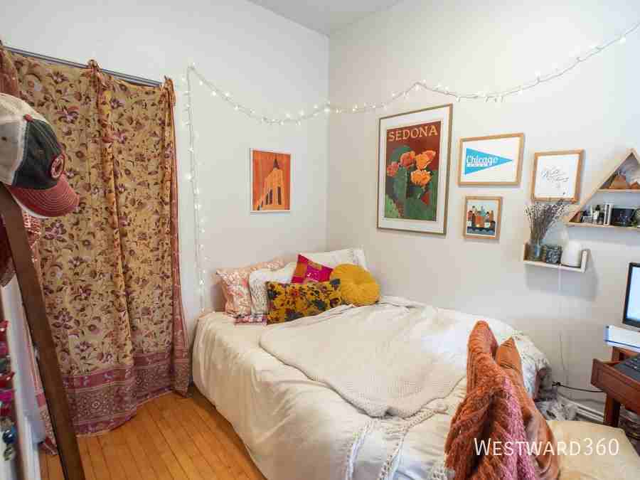 1138 N Winchester Ave #3 - Photo 6 of 10