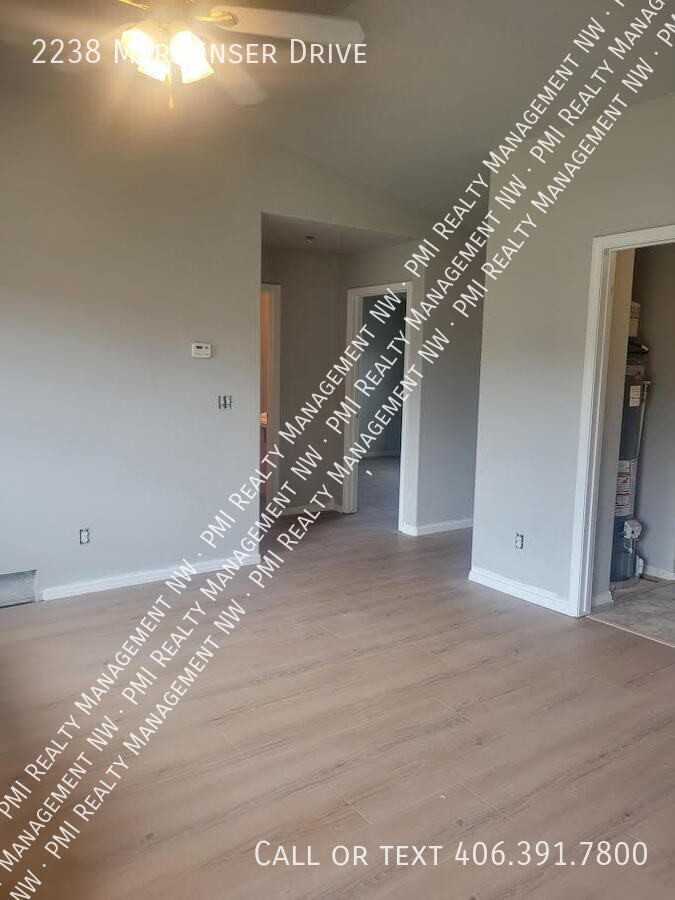 2238 Merganser Dr - Photo 2 of 3