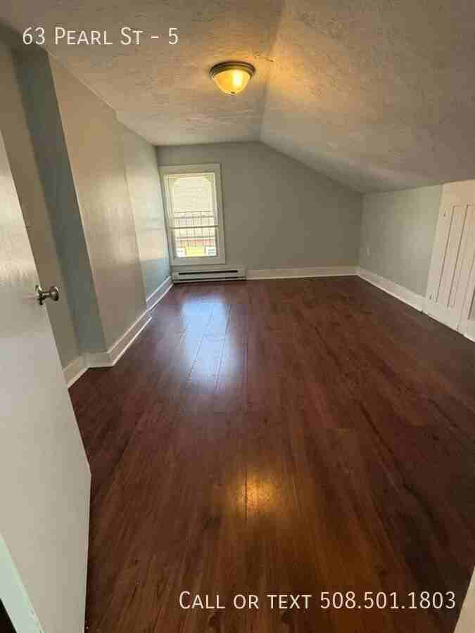 63 Pearl St #5 - Photo 2 of 11