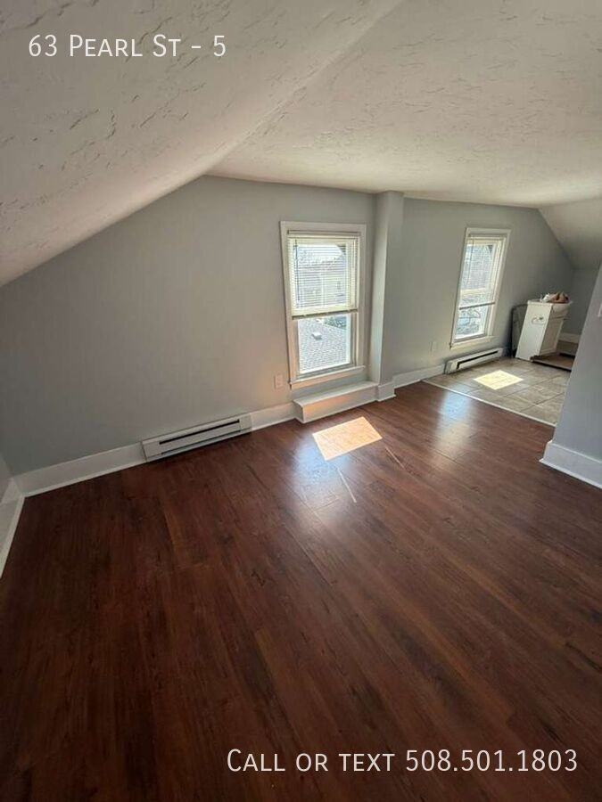 63 Pearl St #5 - Photo 7 of 11