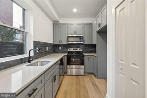 1214 S 15th St #2 - Photo 2 of 8