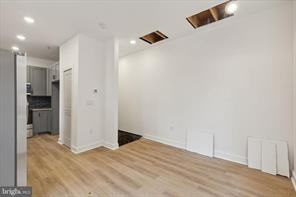 1214 S 15th St #2 - Photo 3 of 8