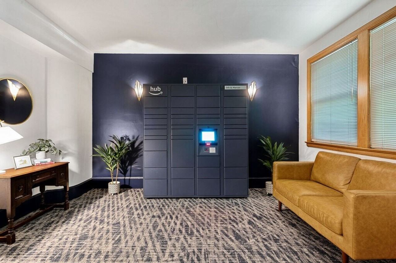 5th & Mercer Apartments - Photo 3 of 5