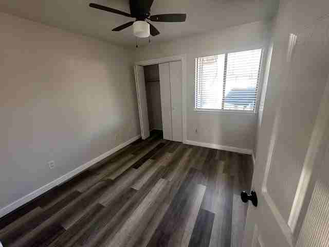 1410 W Braker Ln #1410B - Photo 7 of 8